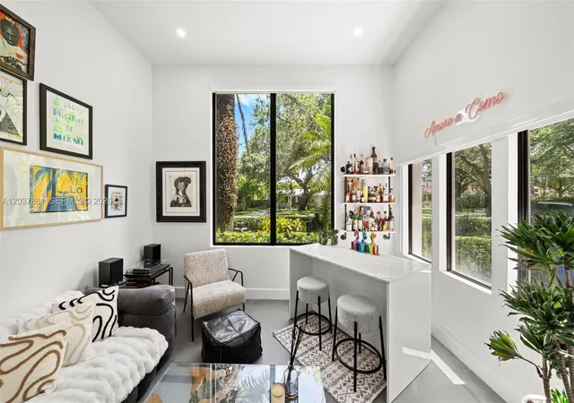 5th image of 269 Ne 104Th St, Miami Shores, FL 33138 | MLS# A12037881
