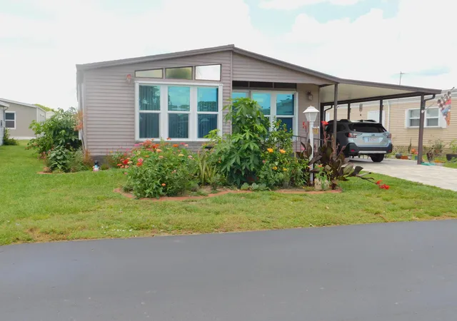 Photo 1 of Single family home for sale at 527 Tropical Isles Cir #F-30, Fort Pierce, FL 34982 | MLS# B26041698 | Listing updated on 2026-09-23