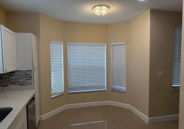 Photo 3 of Townhouse for sale at 940 Doveplum Ct, Hollywood, FL 33019 | MLS# B26041749 | Listing updated on 2026-09-28