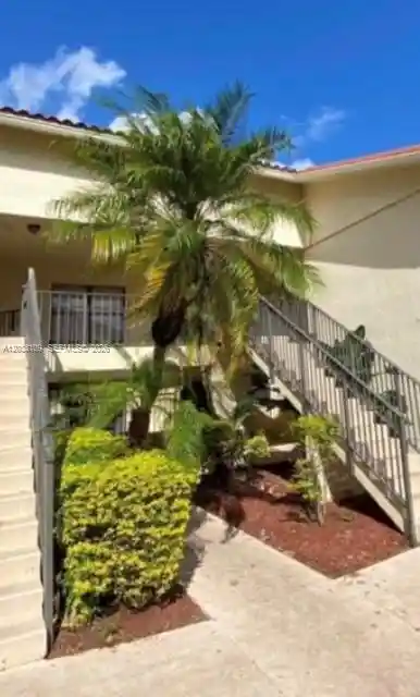 Photo 1 of Condo for sale at 1442 Lake Crystal Dr #G, West Palm Beach, FL 33411 | MLS# A12038109 | Listing updated on 2026-09-23