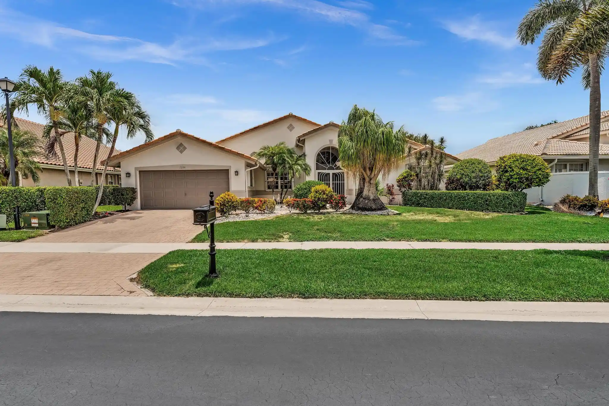 Photo 1 of Single family home for sale at 12316 Lakeridge Fls Dr, Boynton Beach, FL 33437 | MLS# B26041752 | Listing updated on 2026-10-19
