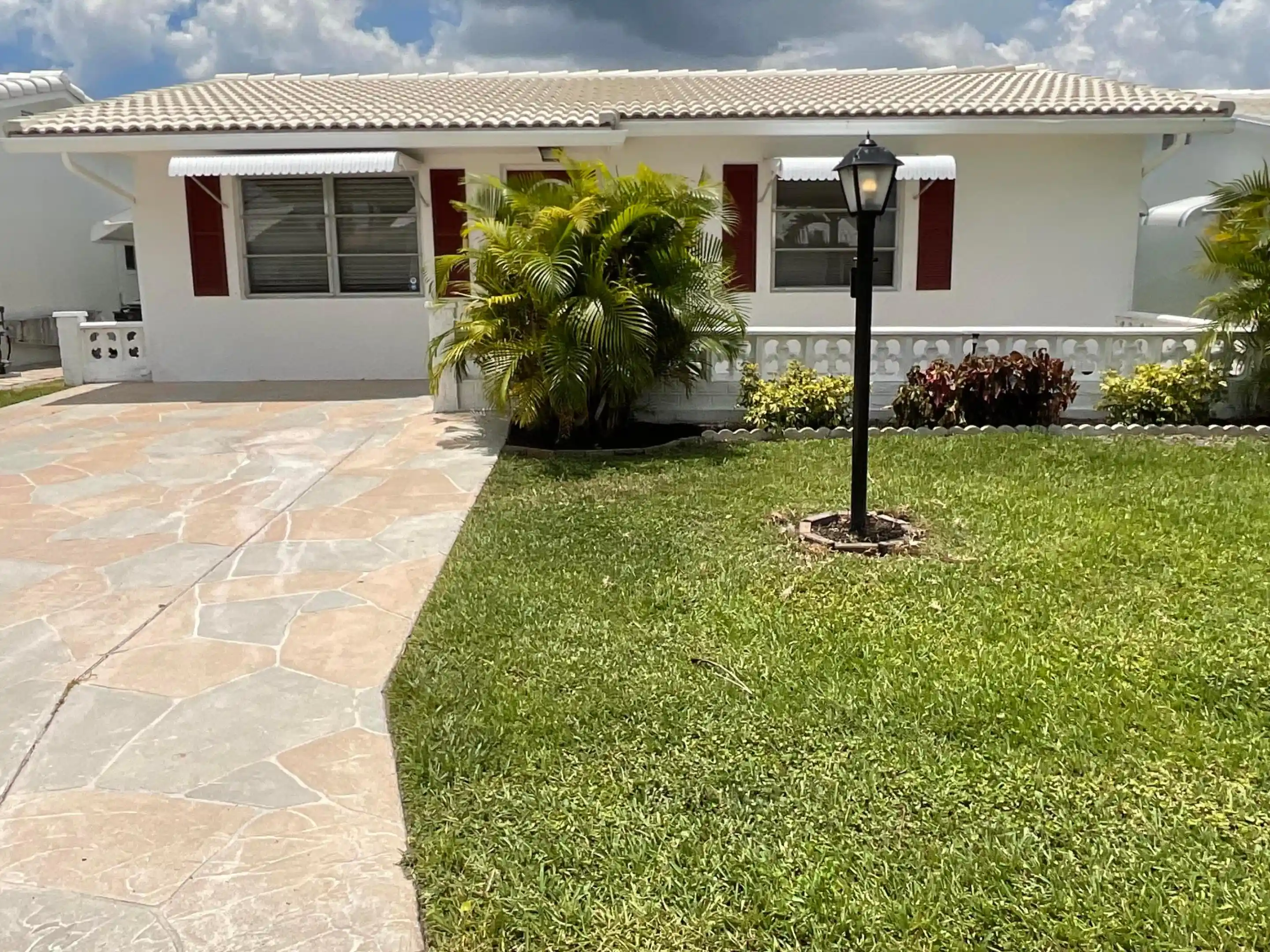 Photo 1 of Sale Pending at 2016 Sw 16th Avenue, Boynton Beach, FL 33426 | MLS# B26041774 | Listing updated on 2026-10-19