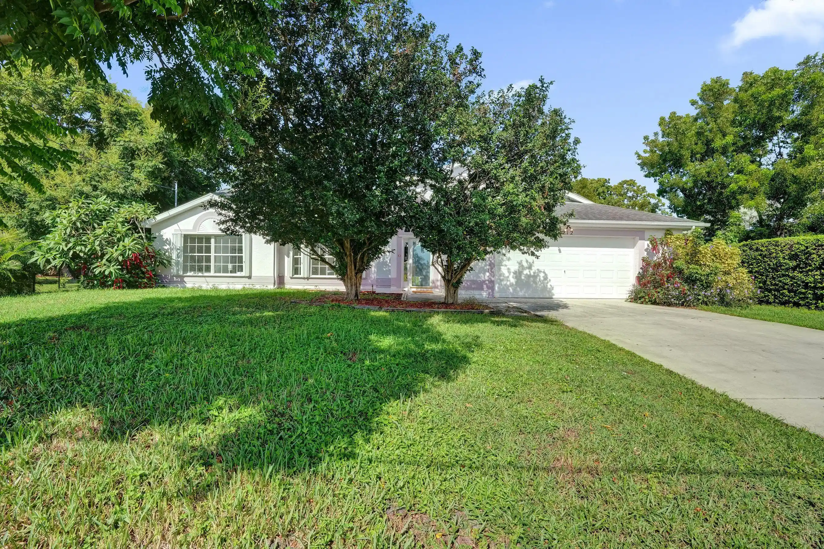 Photo 1 of Single family home for sale at 1212 Se Petunia Ave, Port St Lucie, FL 34952 | MLS# B26041782 | Listing updated on 2026-09-23