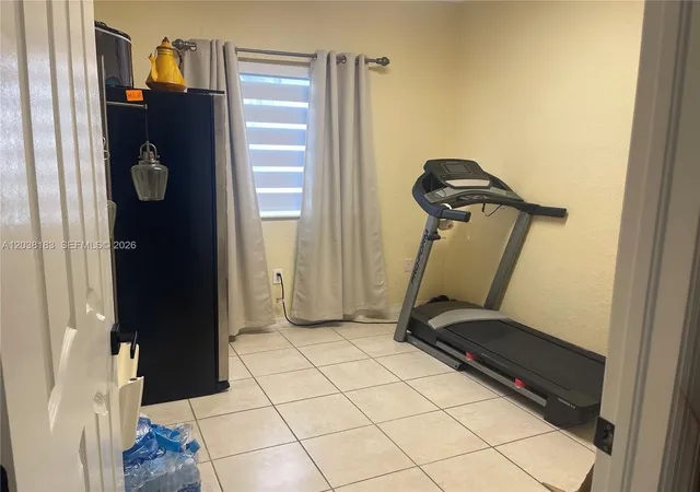 5th image of 16364 Sw 44Th Wy, Miami, FL 33185 | MLS# A12038183