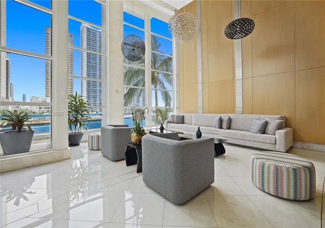 2nd image of 901 Brickell Key Blvd #2408, Miami, FL 33131 | MLS# A12038234