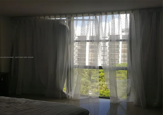 1st image of 16919 N Bay Rd #608, Sunny Isles Beach, FL 33160 | MLS# A12033489