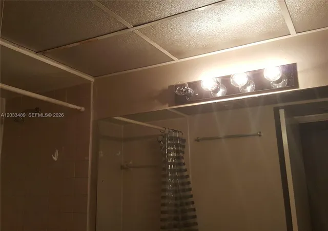 5th image of 16919 N Bay Rd #608, Sunny Isles Beach, FL 33160 | MLS# A12033489