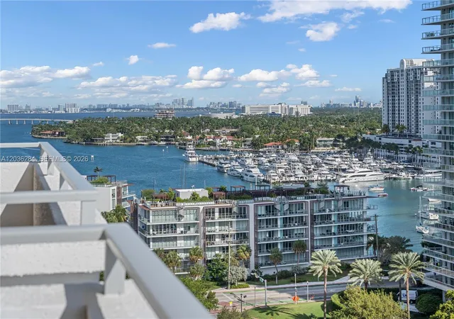 2nd image of 11 Island Ave, Miami Beach, FL 33139