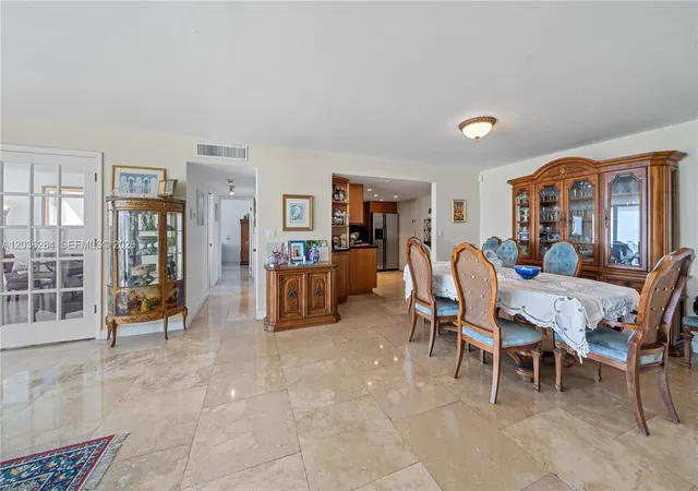 3rd image of 11 Island Ave #1708, Miami Beach, FL 33139 | MLS# A12036284