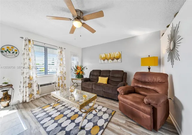 3rd image of 15610 Ne 6Th Ave #34C, Miami, FL 33162 | MLS# A12036738