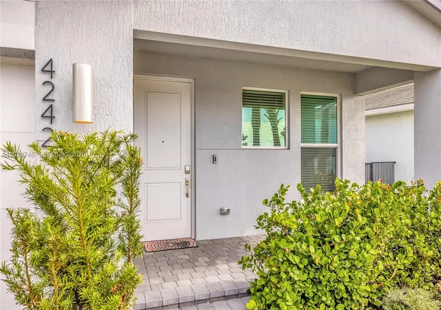 5th image of 4242 Rosa Dr, Deerfield Beach, FL 33064 | MLS# A12038746
