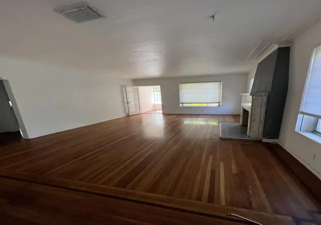 Photo 3 of Single family home for sale at 175 Sw 25th Road, Miami, FL 33129 | MLS# B26042212 | Listing updated on 2026-09-23