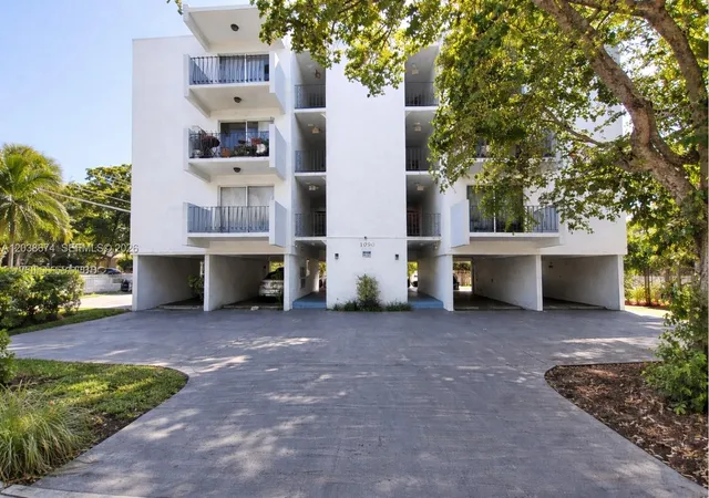Homes for sale in North Miami, FL | 1090 Ne 129Th St #205, North Miami, FL 33161 | MLS# A12038674