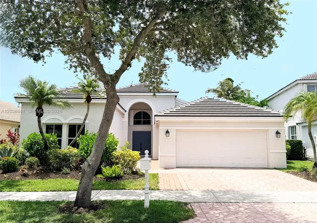 Homes for sale in Weston, FL | 1212 Falls Blvd, Weston, FL 33327 | MLS# A12038641