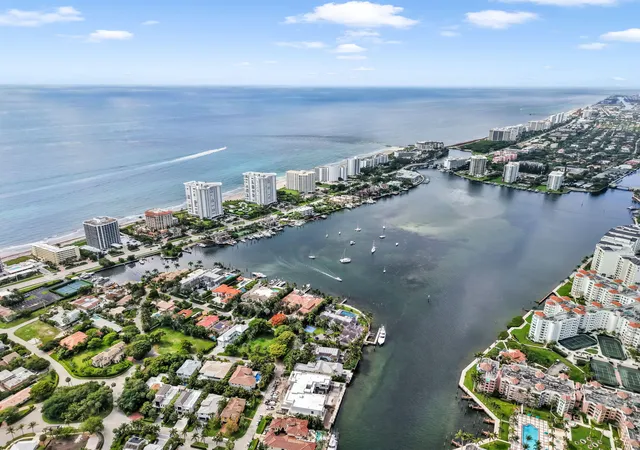 Homes for sale in Boca Raton, FL | 550 S Ocean Boulevard, Boca Raton, FL 33432 | Houzeo
