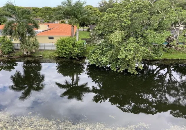 Homes for sale in Plantation, FL | 605 S Pine Island Rd #404A, Plantation, FL 33324 | MLS# A12037314