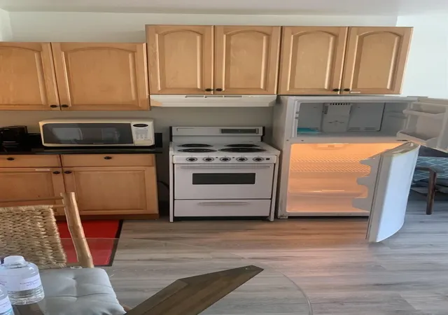 Photo 2 of Condo for sale at 19201 Collins Ave #231, Sunny Isles Beach, FL 33160 | MLS# B26042335 | Listing updated on 2026-09-23