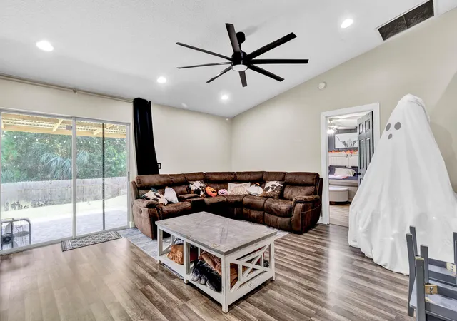 Photo 19 of Single family home for sale at 7726 102nd Avenue, Vero Beach, FL 32967 | MLS# B26042364 | Listing updated on 2026-10-06