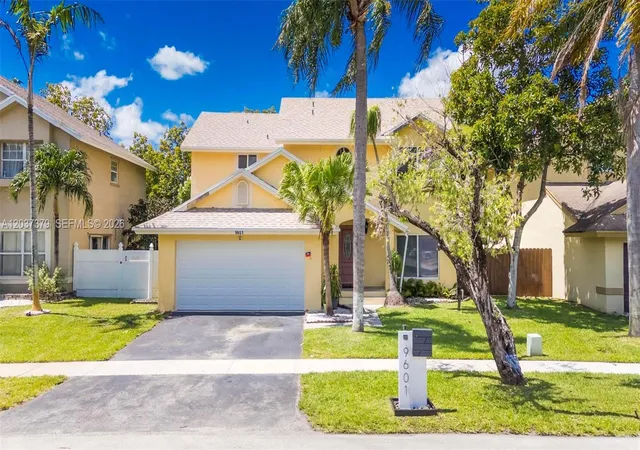 2nd image of 9601 Sw 9th Ct, Pembroke Pines, FL 33025 | MLS# A12037379