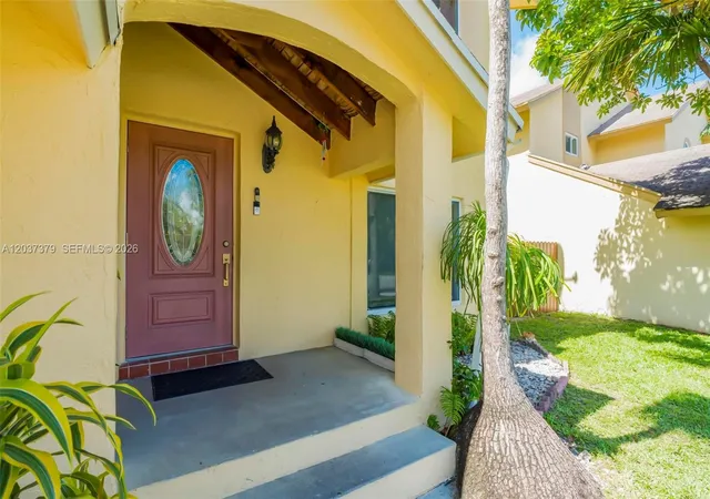 34th image of 9601 Sw 9th Ct, Pembroke Pines, FL 33025 | MLS# A12037379