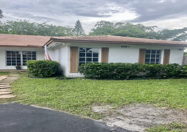 3rd image of 8586 Nw 23Rd Manor #W, Coral Springs, FL 33065 | MLS# B26042497