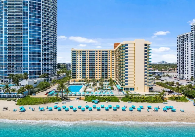 4th image of 2501 S Ocean Dr #908, Hollywood, FL 33019 | MLS# A12039246