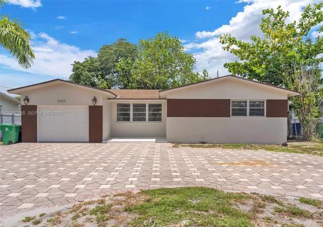 Homes for sale in Miramar, FL | 6525 Sw 18Th St, Miramar, FL 33023 | MLS# A12037785