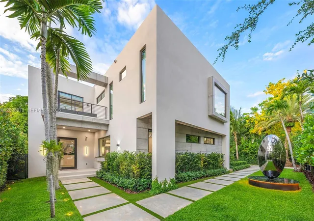 Homes for sale in Miami, FL | 4115 Park Ave, Miami, FL 33133 | MLS# A12038970