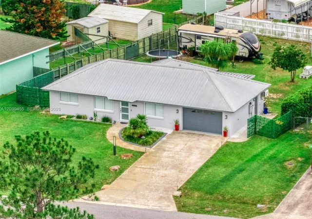 4th image of 4224 Lake Vis, Sebring, FL 33875 | MLS# A12039455