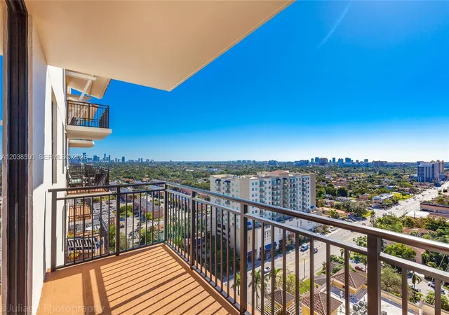 4th image of 888 S Douglas Rd #1608, Coral Gables, FL 33134 | MLS# A12038590
