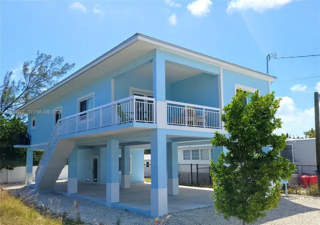 3rd image of 554 Gordon Cir, Key Largo, FL 33037 | MLS# A12039577