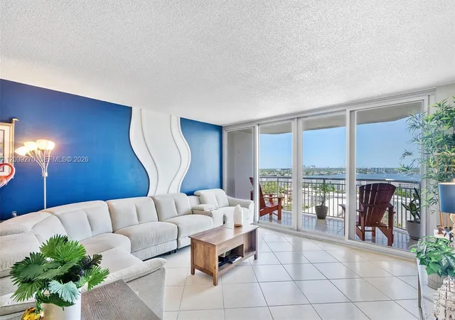1st image of 18031 Biscayne Blvd #1401, Aventura, FL 33160 | MLS# A12039270