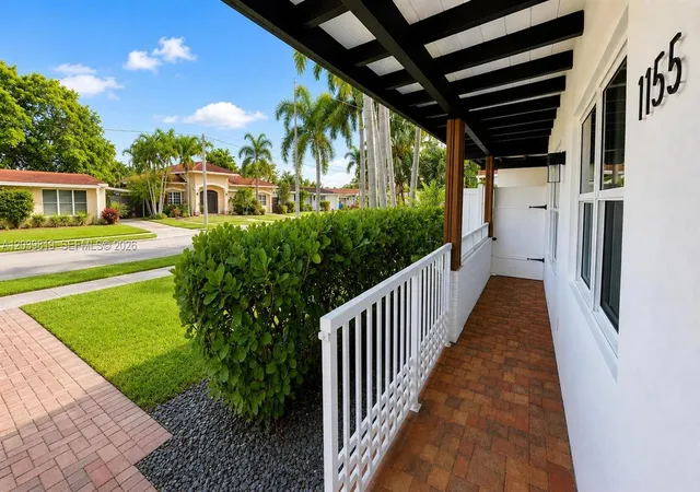 Homes for sale in Hollywood, FL | 1155 Hayes St, Hollywood, FL 33019 | MLS# A12039819