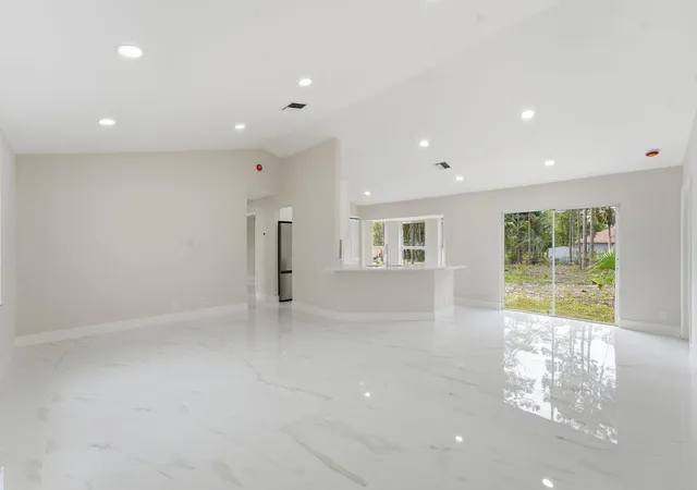 3rd image of 16825 81St Ln N, Loxahatchee, FL 33470 | MLS# B26042950