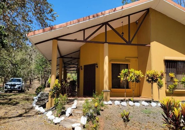 2nd image of De Estación Bomberos 1km Norte 3km Al Oeste, Orotina, FL 33140 | MLS# B26042978