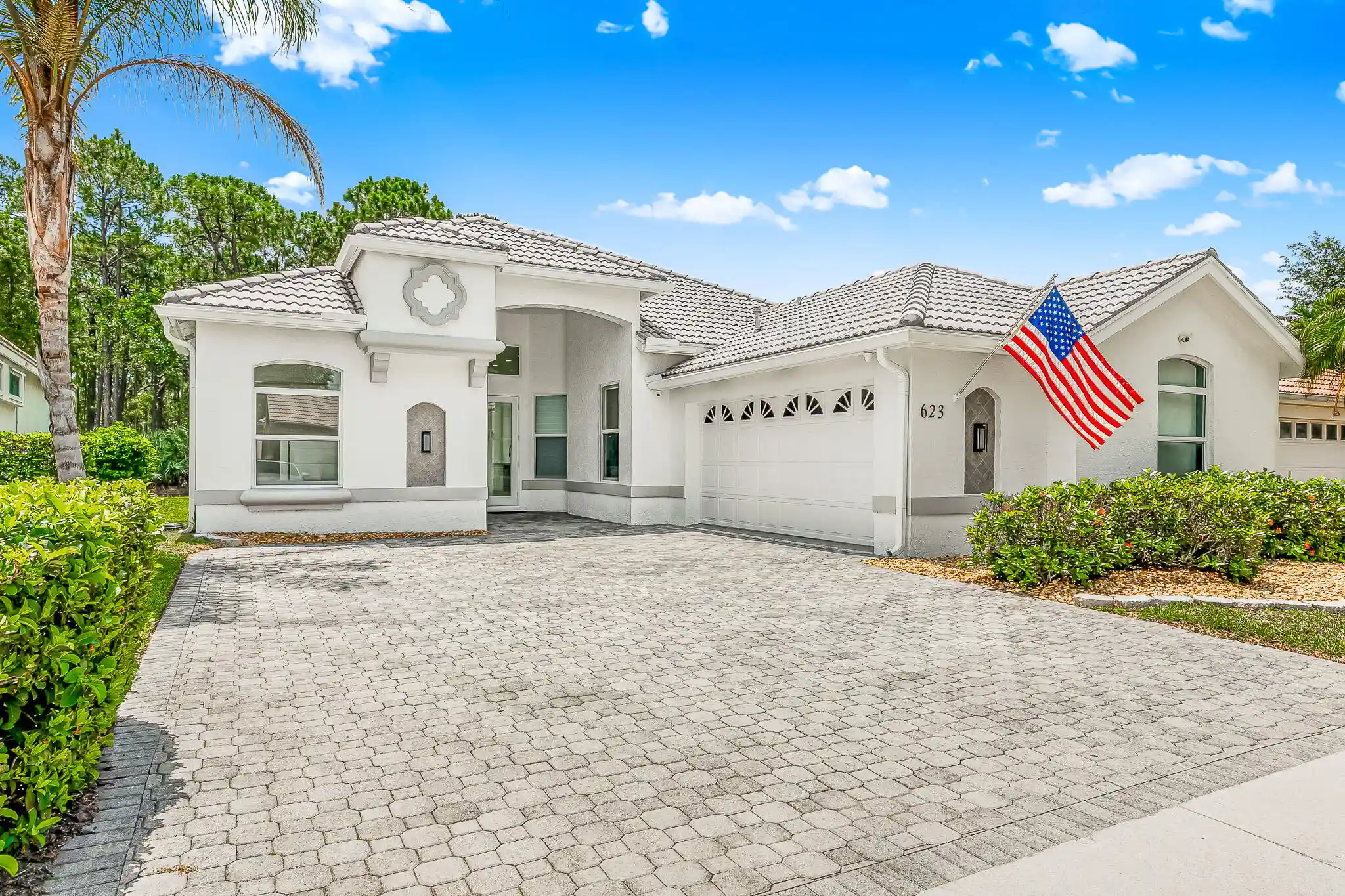 Photo 1 of Single family home for sale at 623 Sw Lake Charles Cir, Port St Lucie, FL 34986 | MLS# B26043002 | Listing updated on 2026-10-28