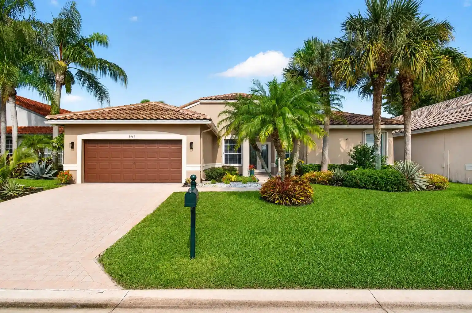 Photo 1 of Sale Pending at 8969 Torcello Way, Boynton Beach, FL 33472 | MLS# B26043038 | Listing updated on 2026-10-27