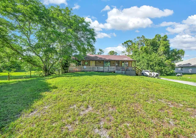 Homes for sale in The Acreage, FL | 17605 92Nd Ln N, The Acreage, FL 33470 | MLS# B26043113