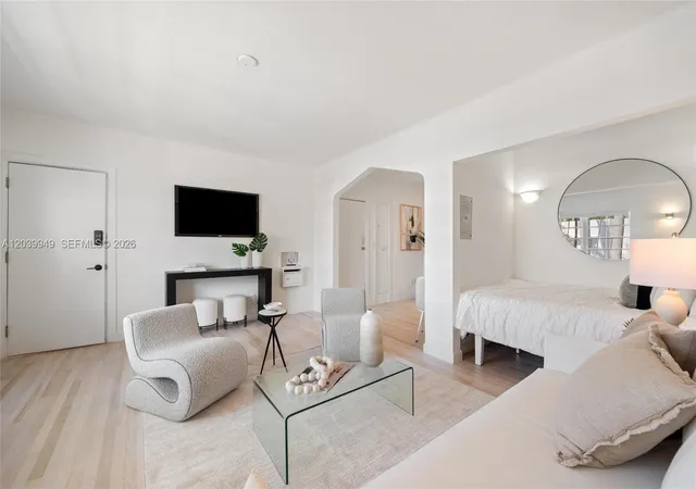 5th image of 750 Espanola Wy #8, Miami Beach, FL 33139 | MLS# A12039949