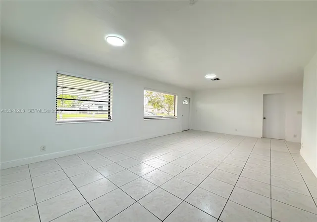 Homes for sale in Fort Lauderdale, FL | 1740 Sw 47Th Ave, Fort Lauderdale, FL 33317 | MLS# A12040200