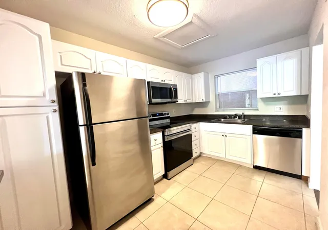 Photo 3 of Condo for sale at 120 Sparrow Dr #Apt 302, Royal Palm Beach, FL 33411 | MLS# B26043246 | Listing updated on 2026-09-23
