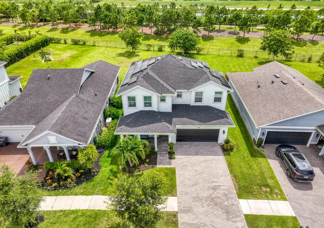 3rd image of 889 Wandering Willow Wy, Loxahatchee, FL 33470 | MLS# B26043291