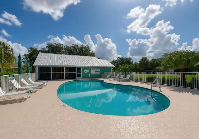 19th image of 1106 Swan Lake Cir, Port St Lucie, FL 34986 | MLS# B26043418
