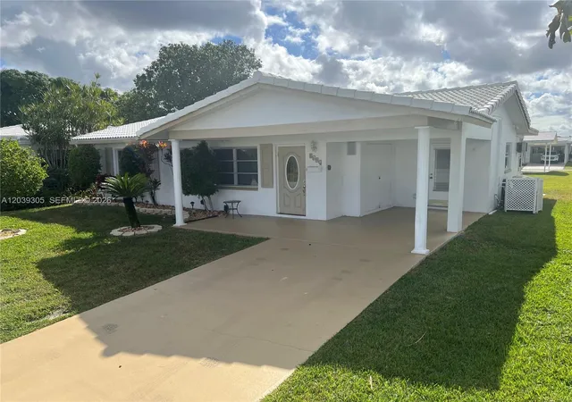 Homes for sale in Tamarac, FL | 8604 Nw 59th Pl, Tamarac, FL 33321 | MLS# A12039305
