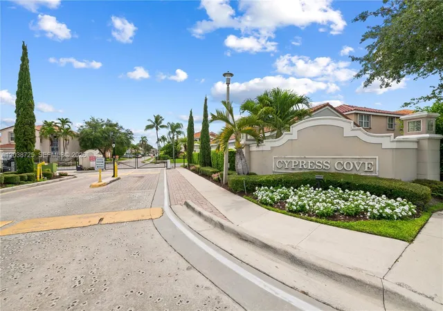 3rd image of 2021 Barcelona Ter, Margate, FL 33063 | MLS# A12038725