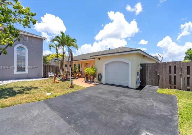 1st image of 10170 Nw 54th Ter, Doral, FL 33178 | MLS# A12040442
