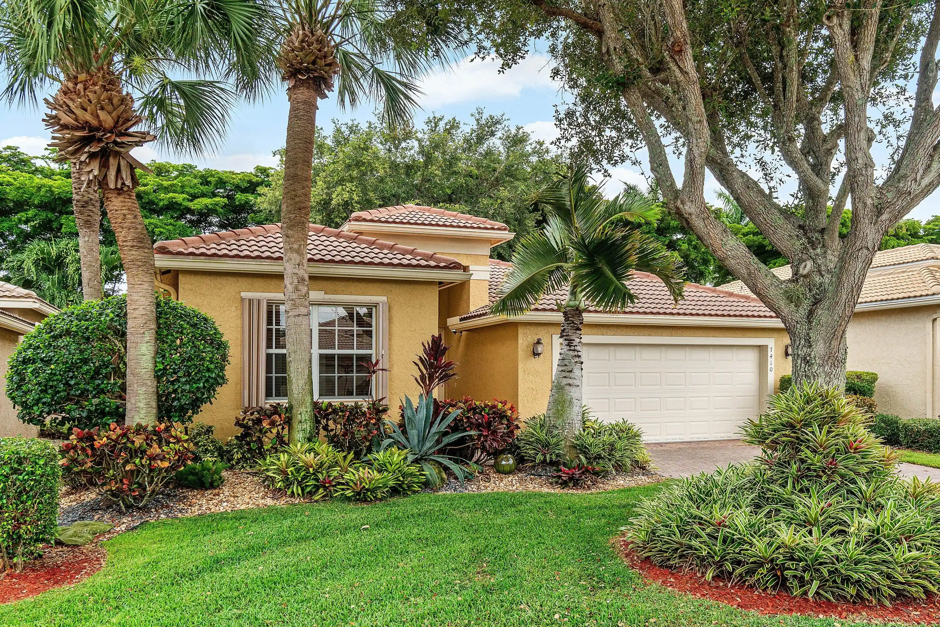 Photo 1 of Single family home for sale at 7410 Ringwood Ter, Boynton Beach, FL 33437 | MLS# B26043516 | Listing updated on 2026-10-24