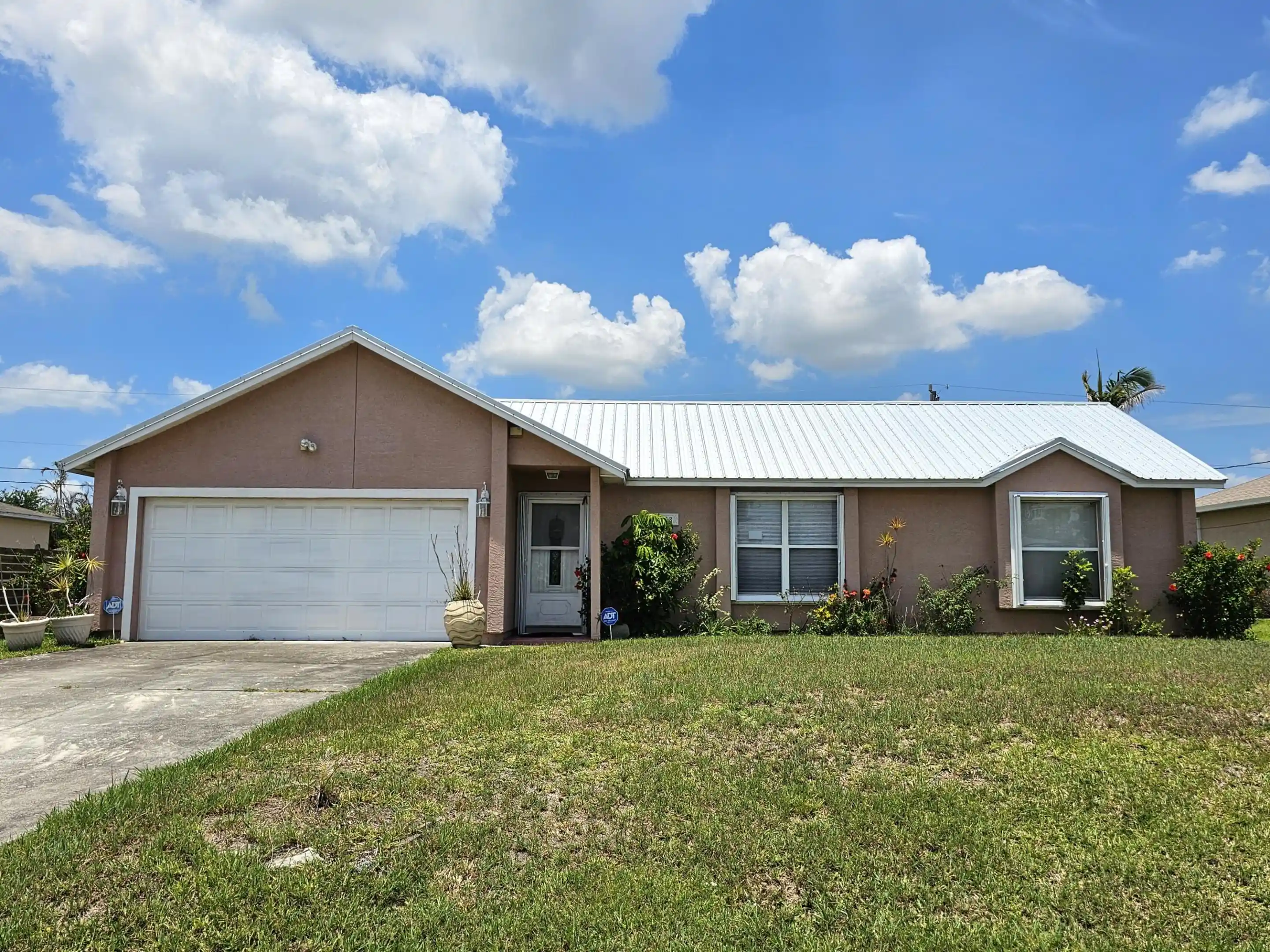 Photo 1 of Single family home for sale at 3338 Sw Mundy St, Port Saint Lucie, FL 34953 | MLS# B26043545 | Listing updated on 2026-09-23