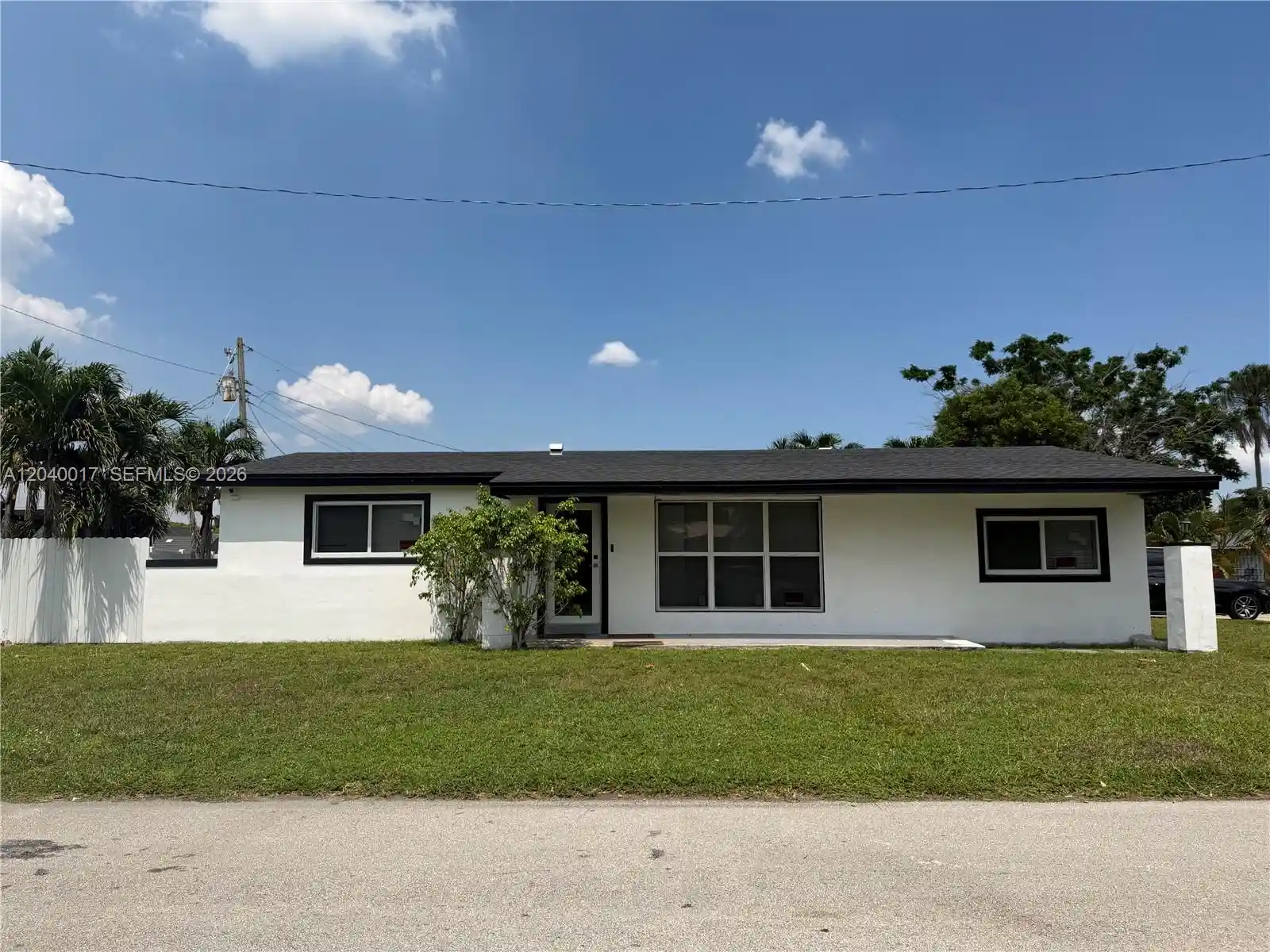 Photo 1 of Single family home for sale at 1800 Jamaica Dr, Miramar, FL 33023 | MLS# A12040017 | Listing updated on 2026-10-16