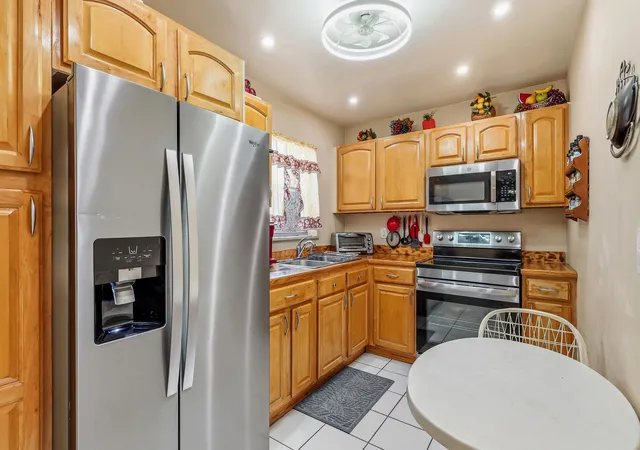 Photo 4 of Condo for sale at 215 Lake Carol Dr, West Palm Beach, FL 33411 | MLS# B26043587 | Listing updated on 2026-10-07